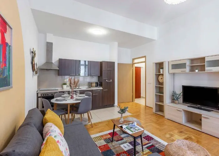 Apartman Gozsdu By Cavaland